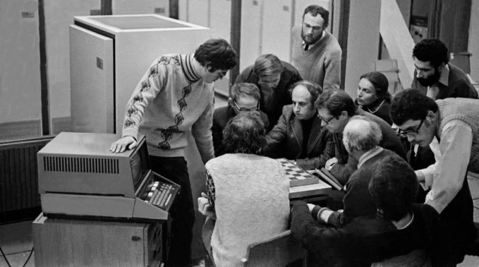 50 лет назад советский ИИ впервые победил гроссмейстера в шахматы.