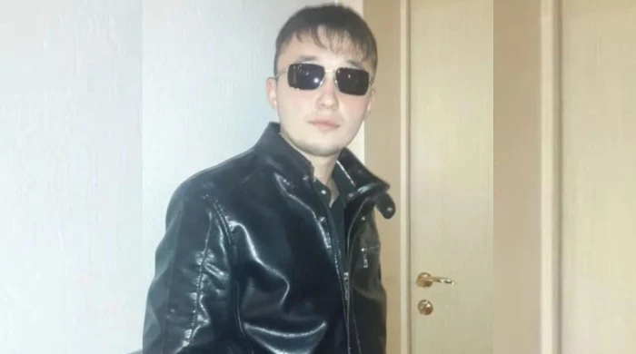 Во время секс-свидания 33-летний милфхантер с сайта знакомств.