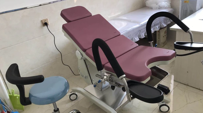 Гинеколог забыла в матке пациентки инструмент и сделала вид, что ничего не произошло