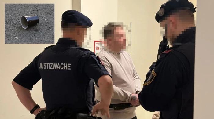 Смесью говна, спермы и мочи забросал женщин шизик из Австрии