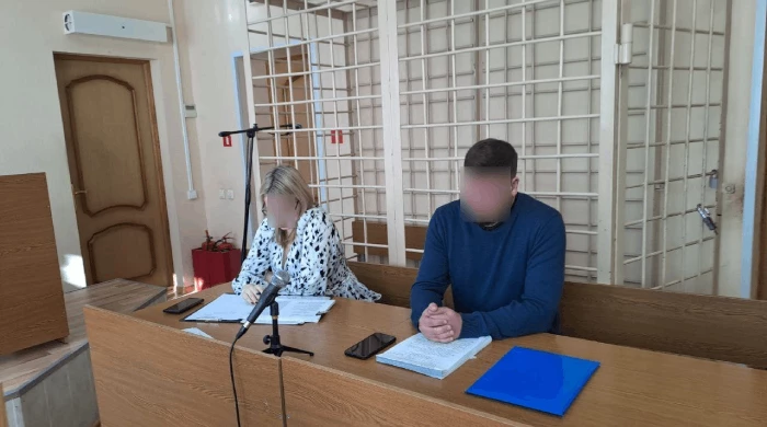 тренер детской футбольной команды из Курска собрал деньги на турнир и проиграл их в казино